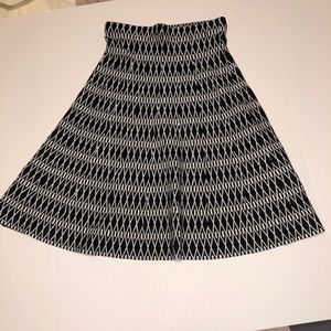Orange designed size small midi skirt